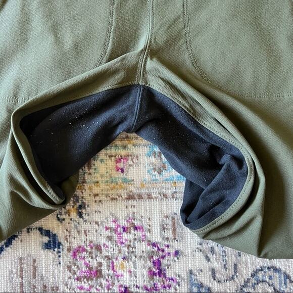 Athleta Highline Hybrid Ankle Tight Dark Green Black Leggings - Picture 9 of 12